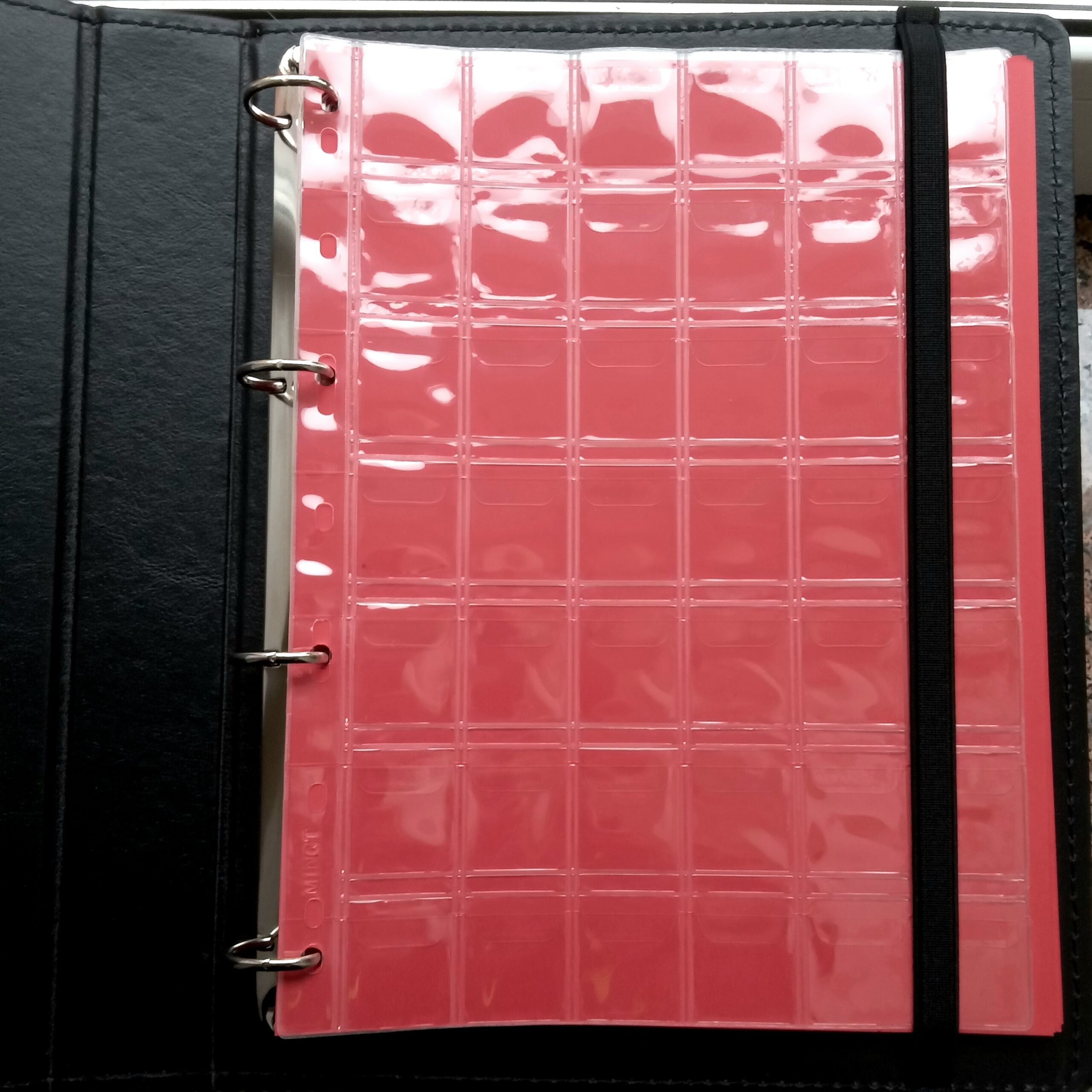 АЛЬБОМ А4 на монети та  банкноти (45 листів) MINGT