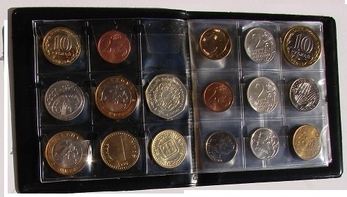 Альбом на 72 монети (маленькі віконця)  MARCIA Польша